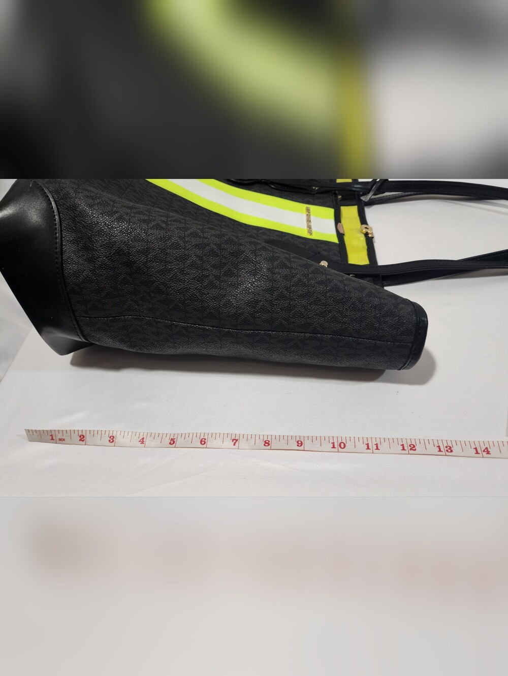 Michael Kors Eva Large Tote  Neon Yellow Stripe - Picture 16 of 16